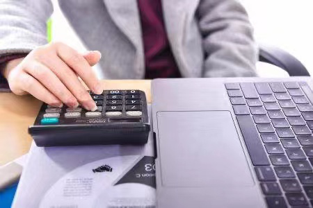 已上傳【已改】劉建輝-資質分公司加盟真的靠譜？百萬粉絲建筑大V帶你了解3056.png